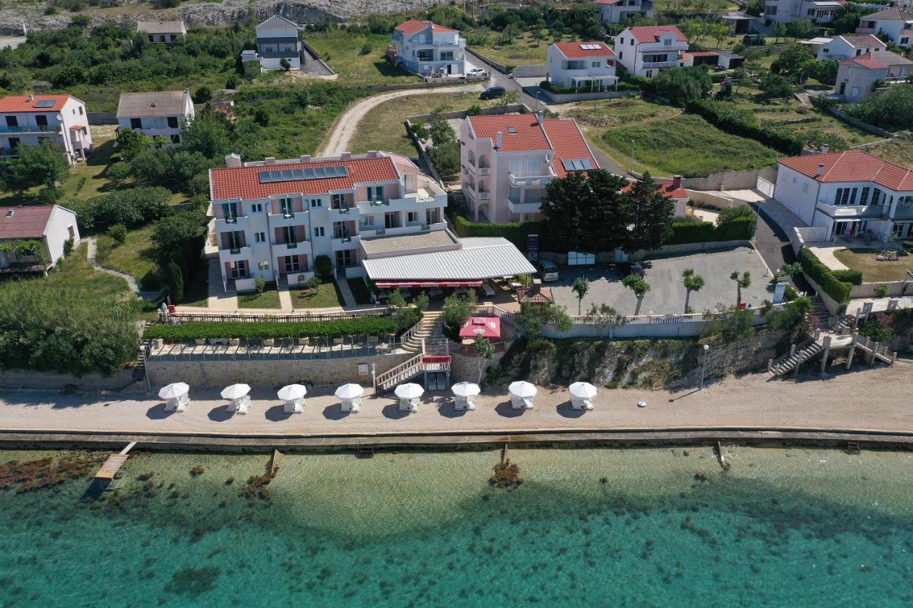 Augustino Hotel 3*